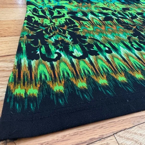 Bob Mackie Shirt Womens Sm Green Wearable Art Pullover Long Sleeve Pattern Top - Picture 5 of 11